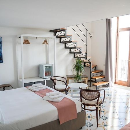 Le Stanze Di Sissi - Luxury Suites Napoli Exterior foto