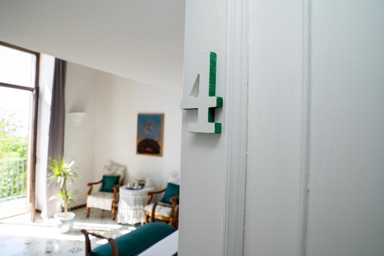 Le Stanze Di Sissi - Luxury Suites Napoli Exterior foto