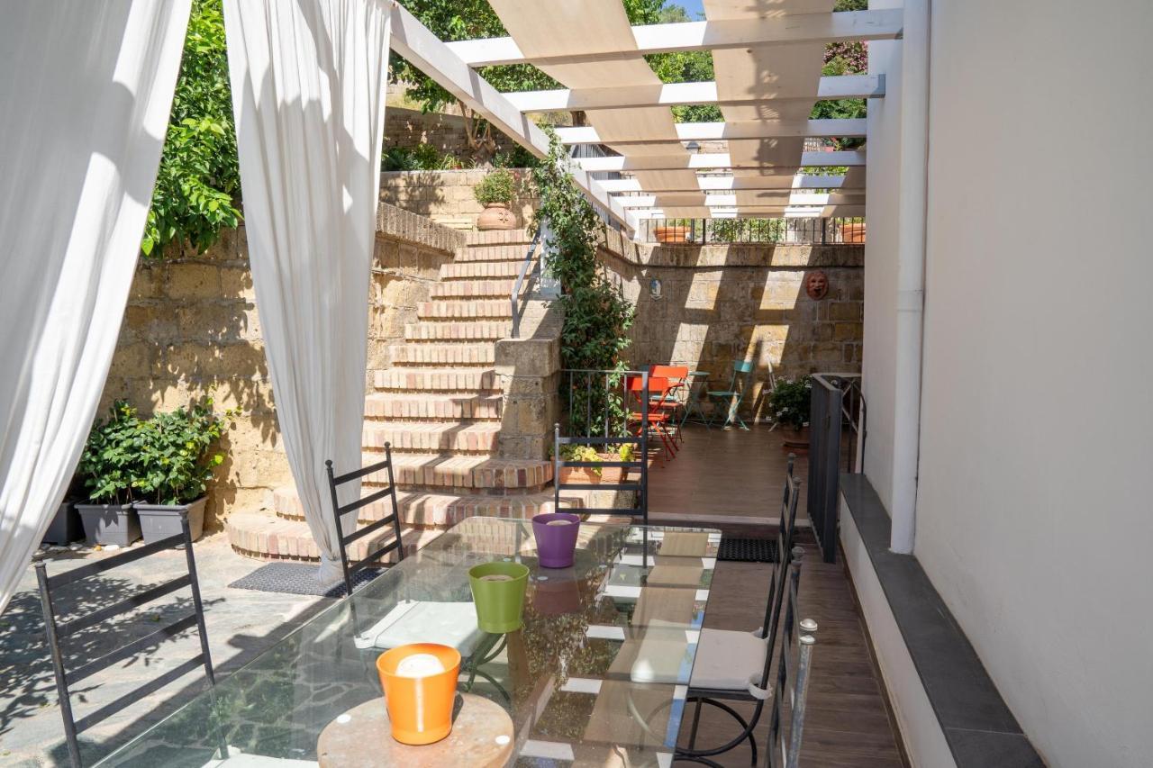 Le Stanze Di Sissi - Luxury Suites Napoli Exterior foto