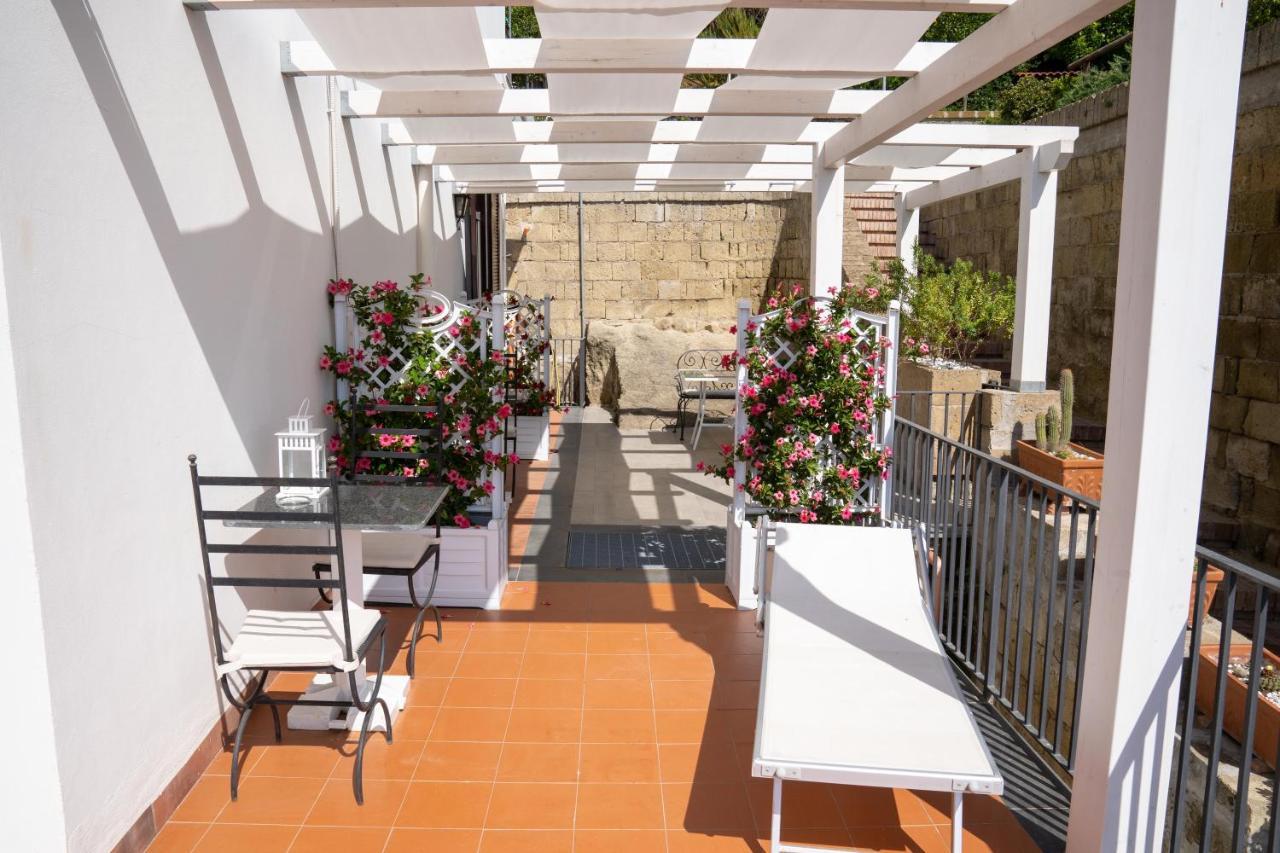 Le Stanze Di Sissi - Luxury Suites Napoli Exterior foto