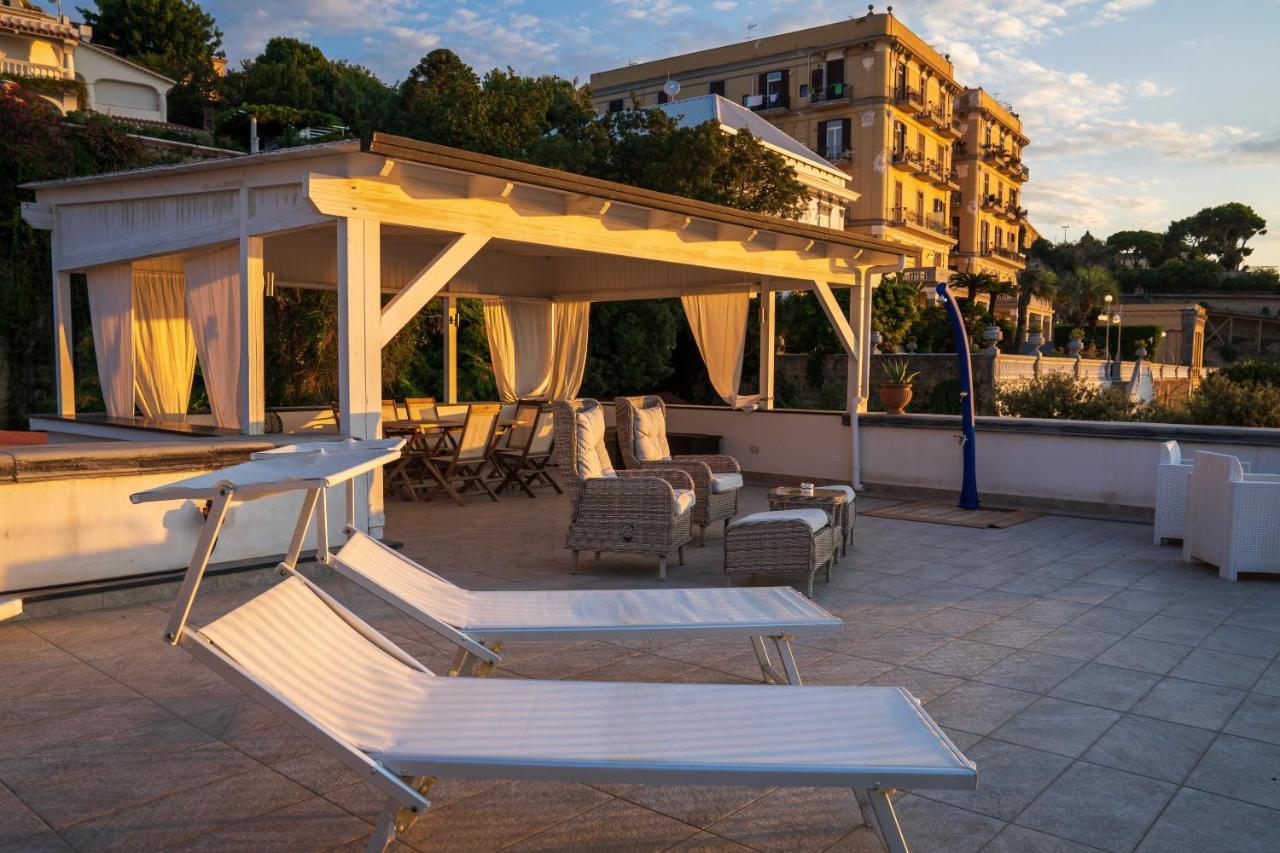 Le Stanze Di Sissi - Luxury Suites Napoli Exterior foto