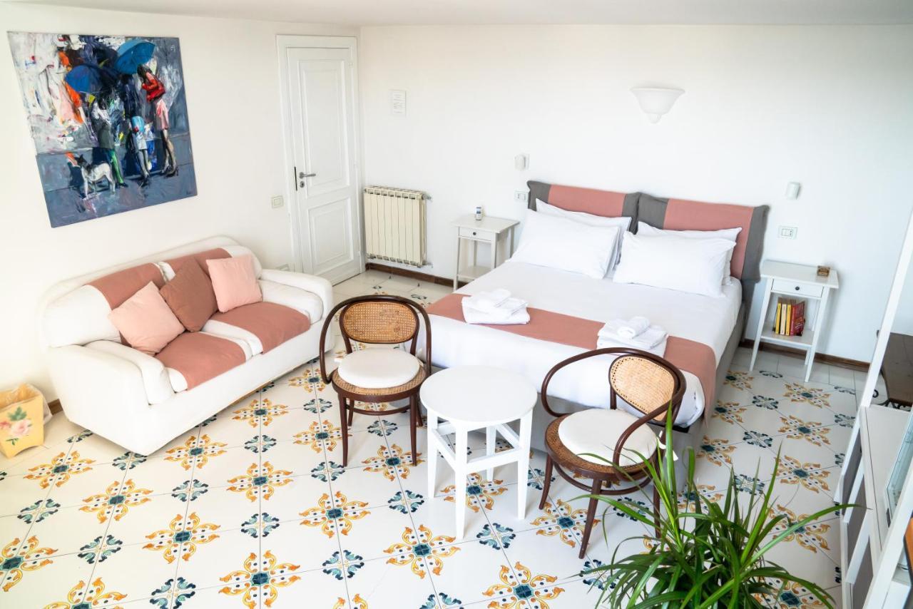 Le Stanze Di Sissi - Luxury Suites Napoli Exterior foto