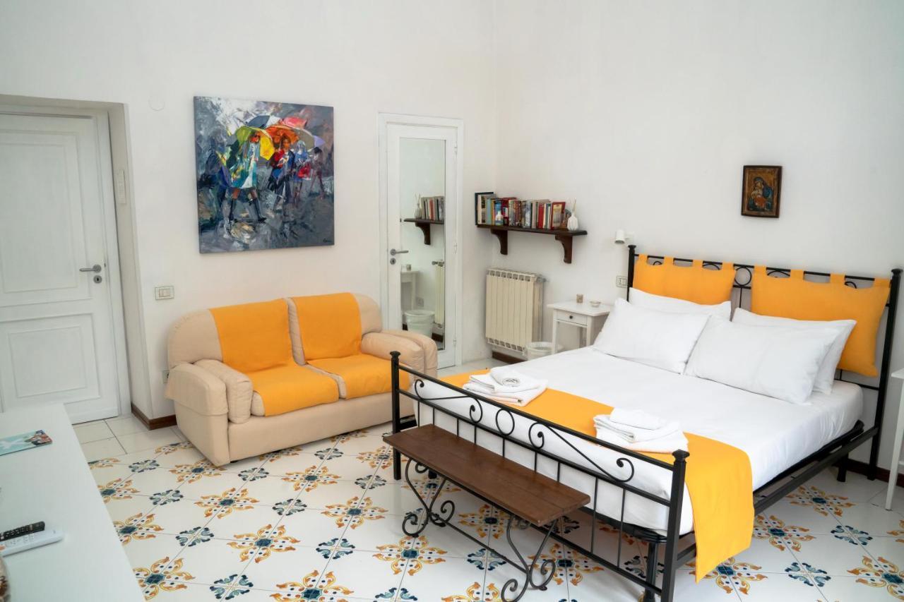 Le Stanze Di Sissi - Luxury Suites Napoli Exterior foto