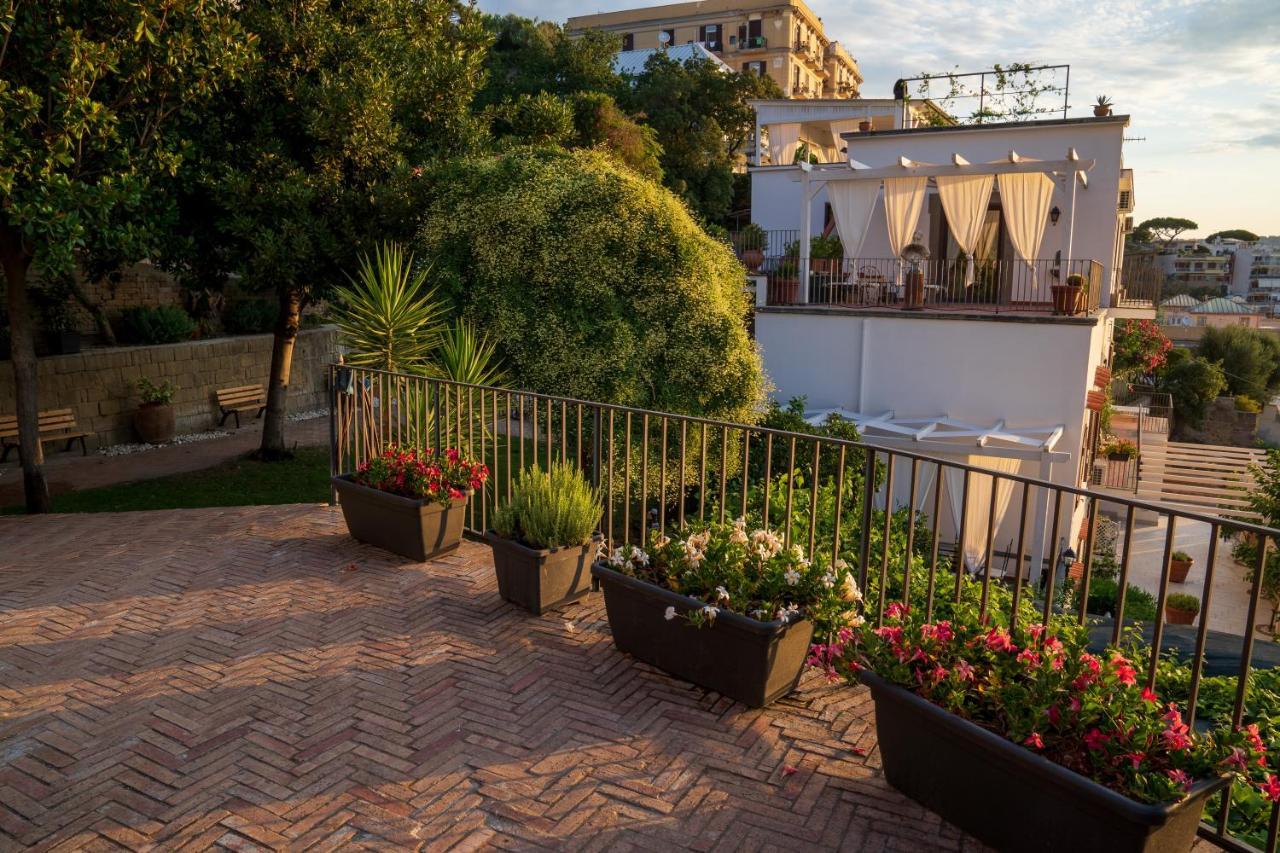 Le Stanze Di Sissi - Luxury Suites Napoli Exterior foto
